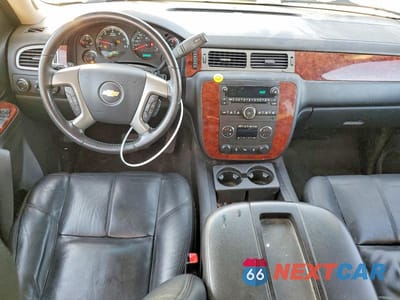 Zdjęcie 8 z 11 samochodu: 2013 CHEVROLET TAHOE K1500 LT VIN:1GNSKBE0XDR252144 - miniatura