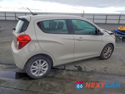 Trzecie zdjęcie samochodu z tyłu: 2020 CHEVROLET SPARK 1LT VIN:KL8CD6SA8LC428002 - miniatura