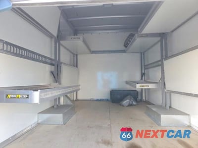 Zdjęcie 10 z 14 samochodu: 2023 CHEVROLET EXPRESS VIN:1GB0GRFP2P1115230 - miniatura