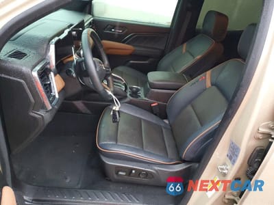 Zdjęcie 7 z 12 samochodu: 2024 GMC CANYON AT4 VIN:1GTP6DEKXR1211891 - miniatura