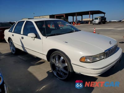 Czwarte zdjęcie samochodu z boku: 1993 CHEVROLET CAPRICE CLASSIC VIN:1G1BL53E1PR134468 - miniatura