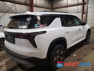 Trzecie zdjęcie samochodu z tyłu: 2025 CHEVROLET TRAVERSE LT VIN:1GNEVGRS9SJ305666 - miniatura