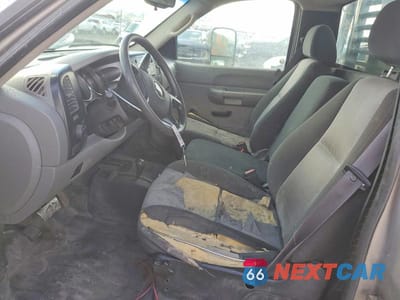 Zdjęcie 7 z 12 samochodu: 2007 CHEVROLET SILVERADO K3500 VIN:1GBJK34687E595356 - miniatura