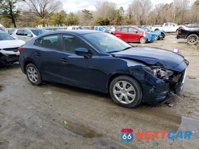 Czwarte zdjęcie samochodu z boku: 2018 MAZDA 3 SPORT VIN:3MZBN1U78JM259144 - miniatura