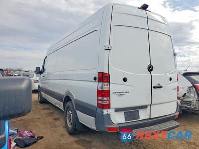 Drugie zdjęcie samochodu z przodu: 2018 MERCEDES BENZ SPRINTER 2500 VIN:WD3PE8CD7JP584980 - miniatura