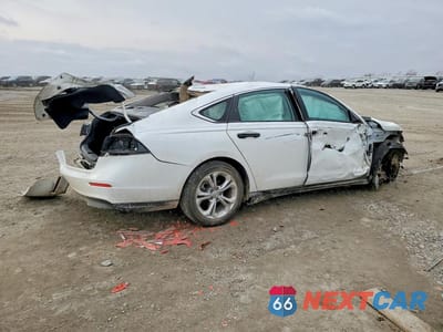 Trzecie zdjęcie samochodu z tyłu: 2024 HONDA ACCORD LX VIN:1HGCY1F26RA026941 - miniatura