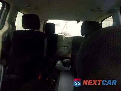Zdjęcie 10 z 13 samochodu: 2015 DODGE GRAND CARAVAN SE VIN:2C4RDGBGXFR517349 - miniatura