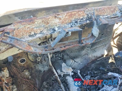 Zdjęcie 9 z 11 samochodu: 2004 CHEV SILVERADO VIN:1GCEC19V64Z327781 - miniatura