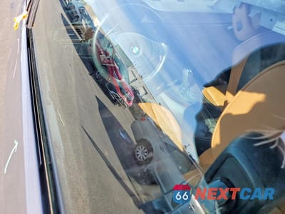 Zdjęcie 8 z 12 samochodu: 2011 BMW 328 I SULEV VIN:WBADW7C5XBE443713 - miniatura