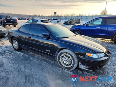 Czwarte zdjęcie samochodu z boku: 2000 PONTIAC GRAND PRIX GTP VIN:1G2WR1211YF151616 - miniatura