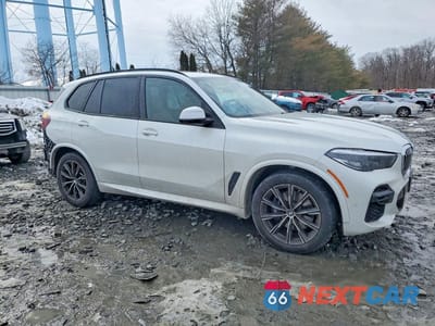Czwarte zdjęcie samochodu z boku: 2022 BMW X5 XDRIVE40I VIN:5UXCR6C01N9K65514 - miniatura