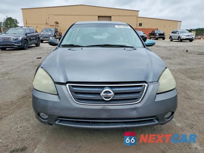 Piąte zdjęcie samochodu w środku: 2004 NISSAN ALTIMA 3.5 SE VIN:1N4BL11EX4C142883 - miniatura