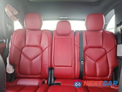 Zdjęcie 10 z 12 samochodu: 2017 PORSCHE CAYENNE VIN:WP1AA2A25HKA90144 - miniatura