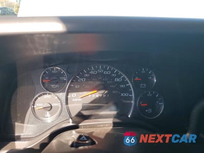 Zdjęcie 9 z 14 samochodu: 2025 CHEVROLET EXPRESS 3500 CARGO DELIVERY VAN VIN:1GCZGHF70S1274494 - miniatura