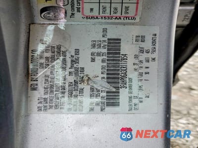 Zdjęcie 12 z 12 samochodu: 2012 FORD FUSION S VIN:3FAHP0GA3CR117854 - miniatura