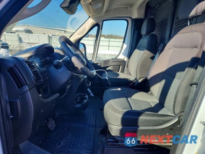 Zdjęcie 7 z 13 samochodu: 2024 RAM PROMASTER 2500 UTILITY / SERVICE VAN VIN:3C6LRVDG5RE110402 - miniatura