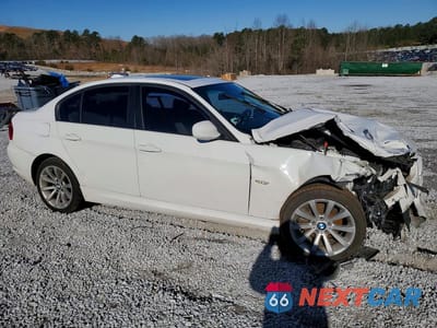 Czwarte zdjęcie samochodu z boku: 2011 BMW 328 I VIN:WBAPH7G51BNN04996 - miniatura