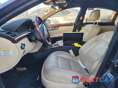 Zdjęcie 7 z 11 samochodu: 2013 MERCEDES-BENZ S 550 4MATIC VIN:WDDNG9EB7DA501909 - miniatura