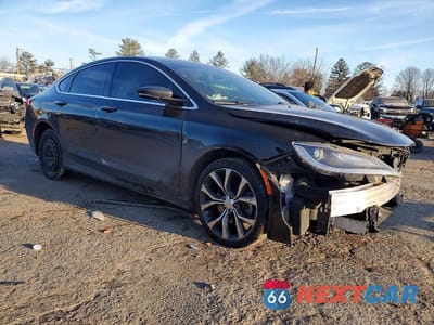 Czwarte zdjęcie samochodu z boku: 2015 CHRYSLER 200 C VIN:1C3CCCCB3FN565376 - miniatura