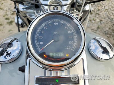 Zdjęcie 7 z 9 samochodu: 2011 HARLEY-DAVIDSON FLHRC VIN:1HD1FRM11BB635213 - miniatura