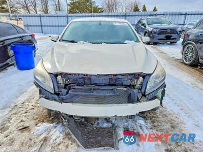 Piąte zdjęcie samochodu w środku: 2013 CHEVROLET MALIBU 1LT VIN:1G11C5SA1DF172886 - miniatura