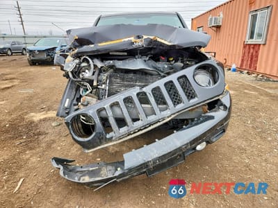 Piąte zdjęcie samochodu w środku: 2012 JEEP PATRIOT SPORT VIN:1C4NJRBB4CD608686 - miniatura