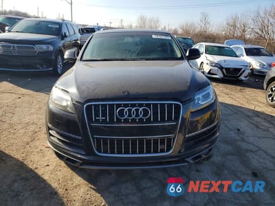 Piąte zdjęcie samochodu w środku: 2013 AUDI Q7 PREMIUM PLUS VIN:WA1LGAFE1DD014175 - miniatura