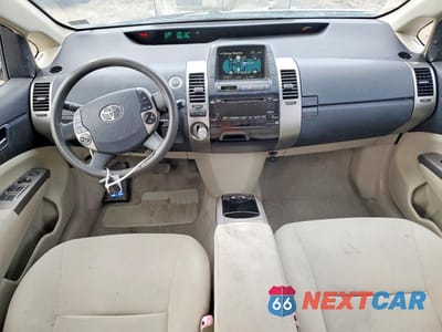 Zdjęcie 8 z 12 samochodu: 2007 TOYOTA PRIUS VIN:JTDKB20U077673812 - miniatura
