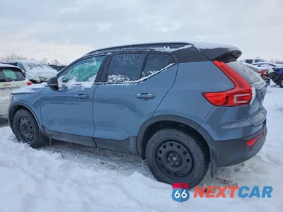 Drugie zdjęcie samochodu z przodu: 2021 VOLVO XC40 T5 R-DESIGN VIN:YV4162UMXM2494726 - miniatura