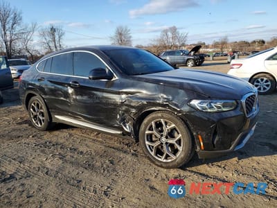 Czwarte zdjęcie samochodu z boku: 2022 BMW X4 XDRIVE30I VIN:5UX33DT07N9K27033 - miniatura