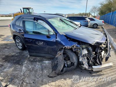 Czwarte zdjęcie samochodu z boku: 2023 TOYOTA RAV4 XLE VIN:2T3W1RFV8PW246489 - miniatura