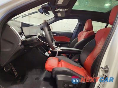 Zdjęcie 7 z 12 samochodu: 2025 BMW X2 XDRIVE28I VIN:WBX63GM04S5246465 - miniatura