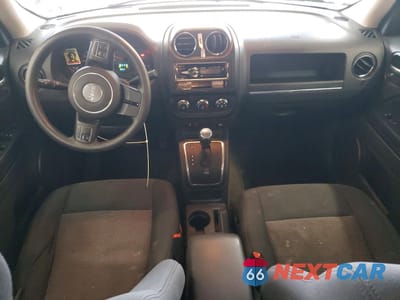 Zdjęcie 8 z 15 samochodu: 2013 JEEP PATRIOT SPORT VIN:1C4NJRBB6DD249570 - miniatura