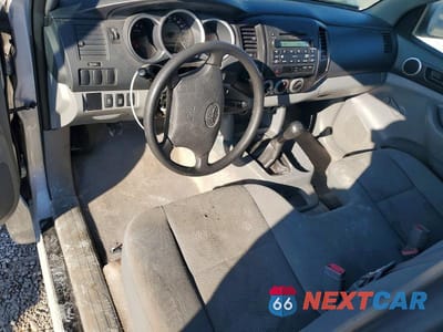 Zdjęcie 8 z 11 samochodu: 2009 TOYOTA TACOMA VIN:5TEPX42N19Z638717 - miniatura