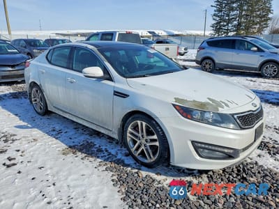 Czwarte zdjęcie samochodu z boku: 2013 KIA OPTIMA SX VIN:5XXGR4A67DG227561 - miniatura
