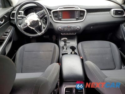 Zdjęcie 8 z 12 samochodu: 2018 KIA SORENTO LX VIN:5XYPGDA31JG348511 - miniatura