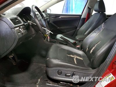 Zdjęcie 7 z 11 samochodu: 2017 VOLKSWAGEN PASSAT SE VIN:1VWBT7A35HC029650 - miniatura