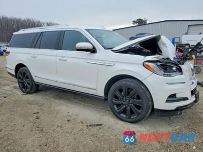 Czwarte zdjęcie samochodu z boku: 2022 LINCOLN NAVIGATOR L RESERVE VIN:5LMJJ3LT0NEL10869 - miniatura