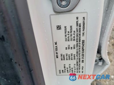 Zdjęcie 12 z 12 samochodu: 2023 TESLA MODEL 3 VIN:5YJ3E1EA6PF542950 - miniatura