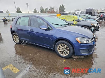 Czwarte zdjęcie samochodu z boku: 2015 VOLKSWAGEN GOLF VIN:3VW217AU9FM015583 - miniatura