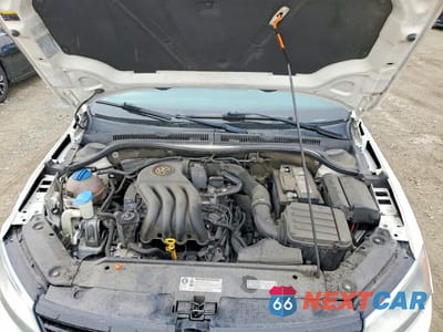Zdjęcie 11 z 12 samochodu: 2013 VOLKSWAGEN JETTA BASE VIN:3VW2K7AJ2DM306068 - miniatura