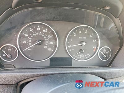 Zdjęcie 9 z 11 samochodu: 2016 BMW 320 I VIN:WBA8E1G58GNT37974 - miniatura