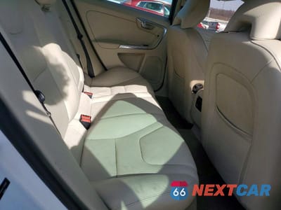 Zdjęcie 10 z 13 samochodu: 2015 VOLVO S60 PREMIER VIN:YV140MFBXF1314835 - miniatura
