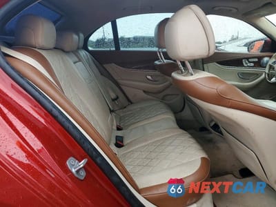 Zdjęcie 10 z 11 samochodu: 2017 MERCEDES-BENZ E 300 VIN:WDDZF4JB5HA122684 - miniatura