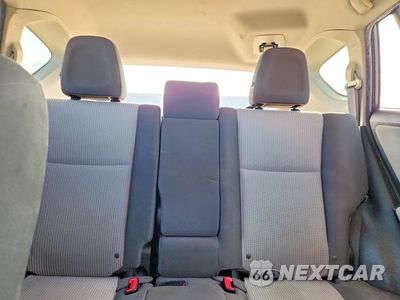 Zdjęcie 10 z 12 samochodu: 2015 TOYOTA RAV4 LE VIN:JTMZFREV4FD070729 - miniatura