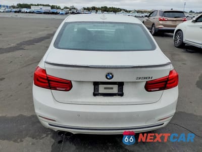 Zdjęcie 6 z 11 samochodu: 2017 BMW 330 I VIN:WBA8B9G32HNU56935 - miniatura