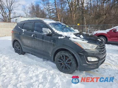 Czwarte zdjęcie samochodu z boku: 2014 HYUNDAI SANTA FE SPORT 2.0T VIN:5XYZU3LA3EG210126 - miniatura