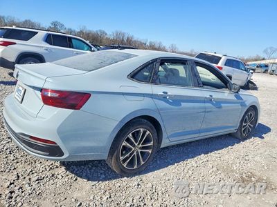 Trzecie zdjęcie samochodu z tyłu: 2025 VOLKSWAGEN JETTA SPORT VIN:3VWBX7BU8SM036335 - miniatura