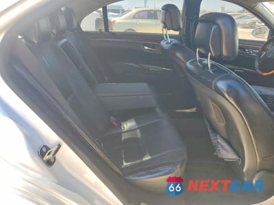 Zdjęcie 10 z 11 samochodu: 2007 MERCEDES-BENZ S 550 4MATIC VIN:WDDNG86X07A111047 - miniatura