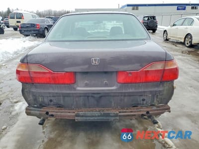 Zdjęcie 6 z 12 samochodu: 1998 HONDA ACCORD EX VIN:1HGCG1651WA800148 - miniatura
